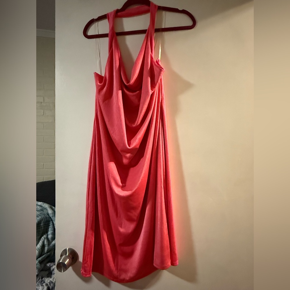 Chic Backless Pink Dress